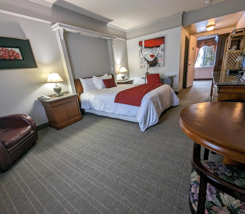 Auberge Des 21 La Baie Luaran gambar